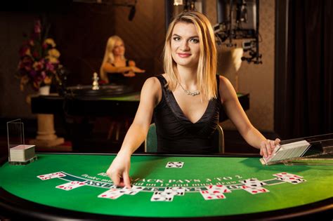 online casino real dealers